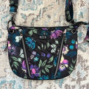 Lug swivel Floral Crossbody Bag
